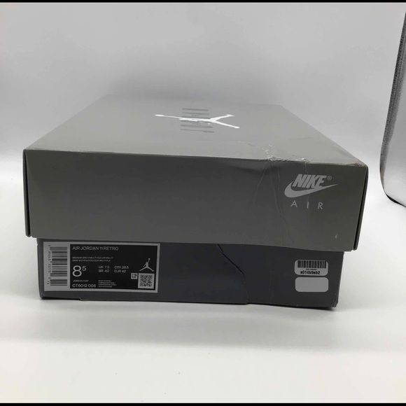 Jordan 11 cool greys - Picture 7 of 7